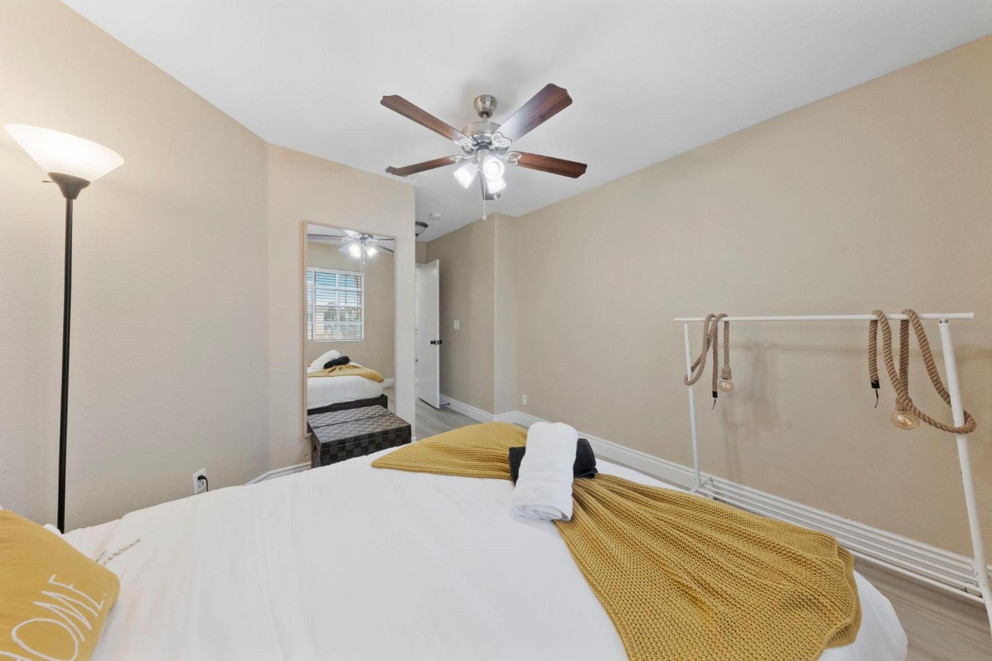 Zen - A Home Away From Home And In Heart Of Las Vegas Exterior foto